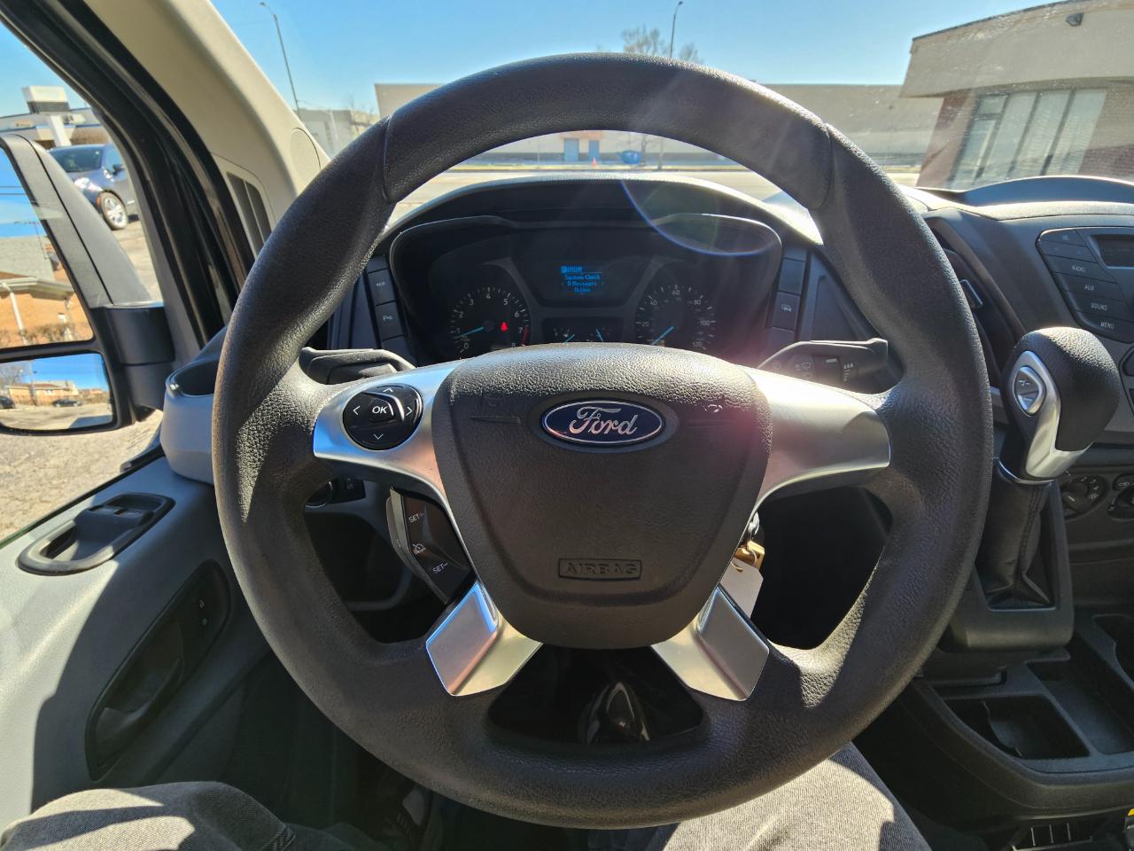 Ford Transit Van T-250 148" Med Rf 9000 GVWR Sliding RH Dr 2017