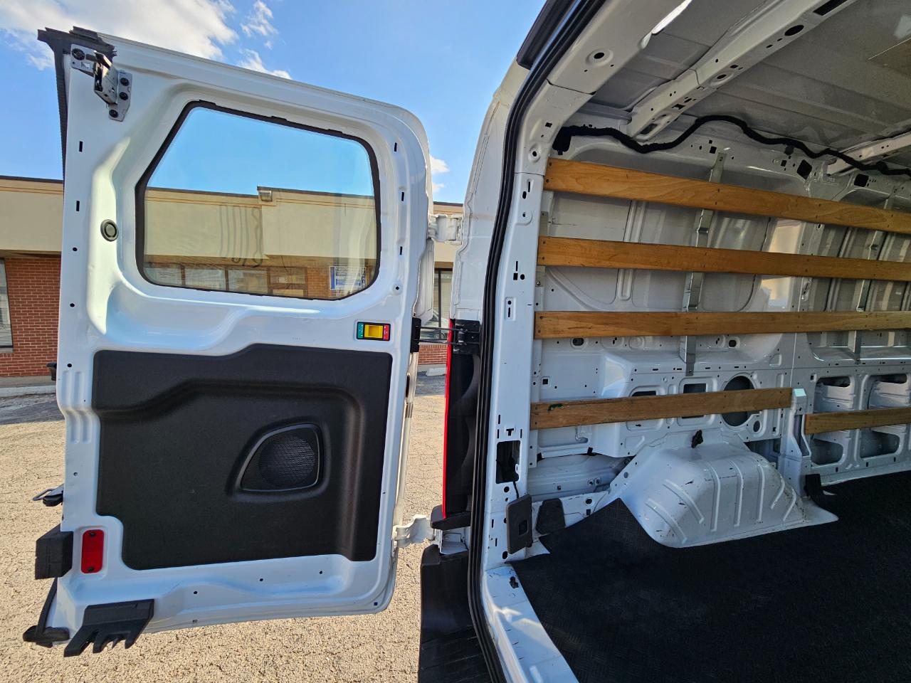 Ford Transit Cargo Van T-250 130" Low Rf 9070 GVWR RWD 2020