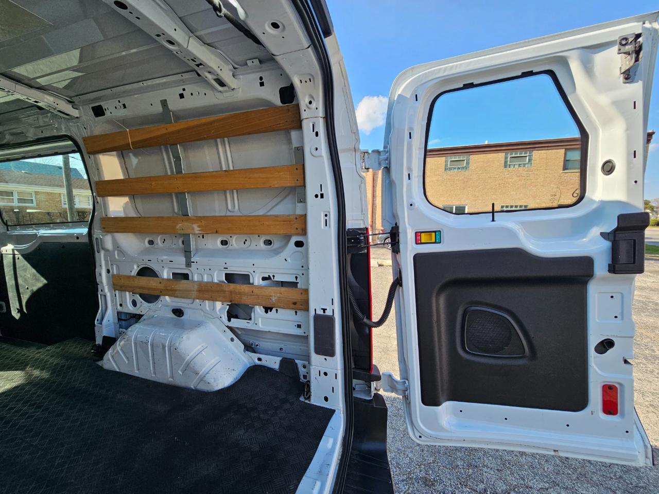 Ford Transit Cargo Van T-250 130" Low Rf 9070 GVWR RWD 2020