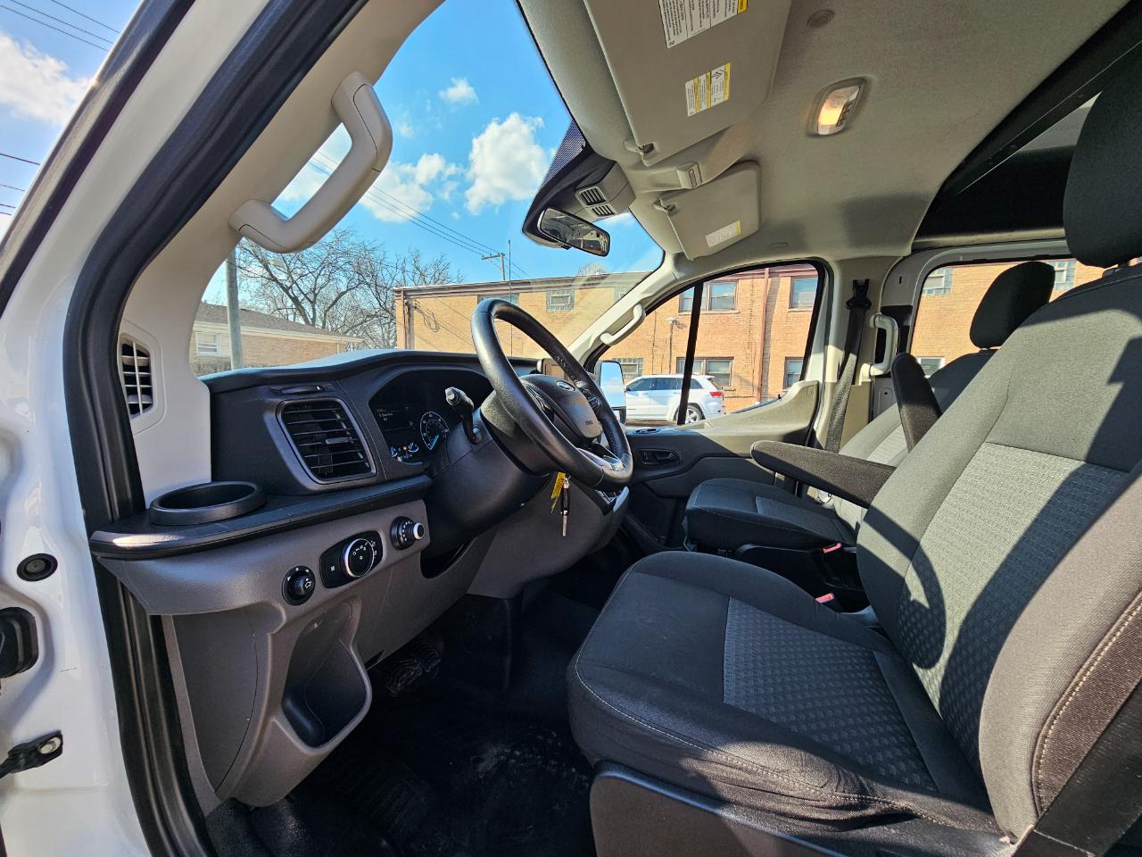 Ford Transit Cargo Van T-250 130" Low Rf 9070 GVWR RWD 2020