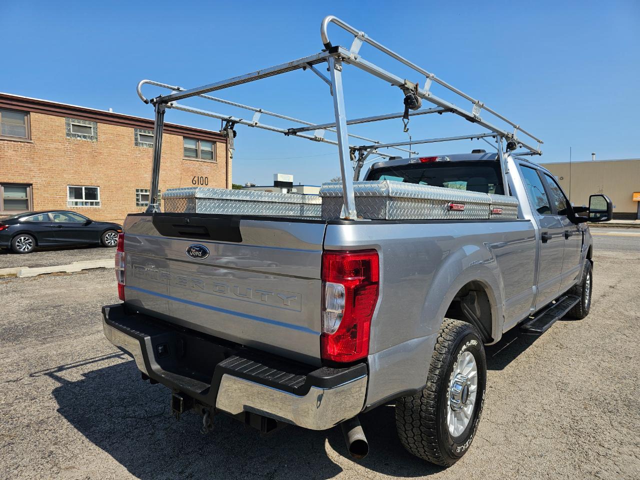 Ford Super Duty F-350 SRW Crew Cab 176" WB XL 4WD 2021