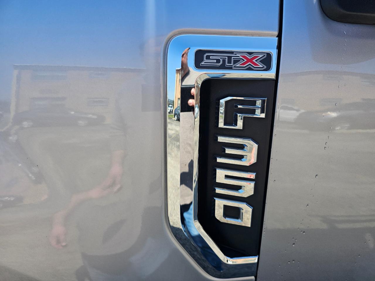 Ford Super Duty F-350 SRW Crew Cab 176" WB XL 4WD 2021