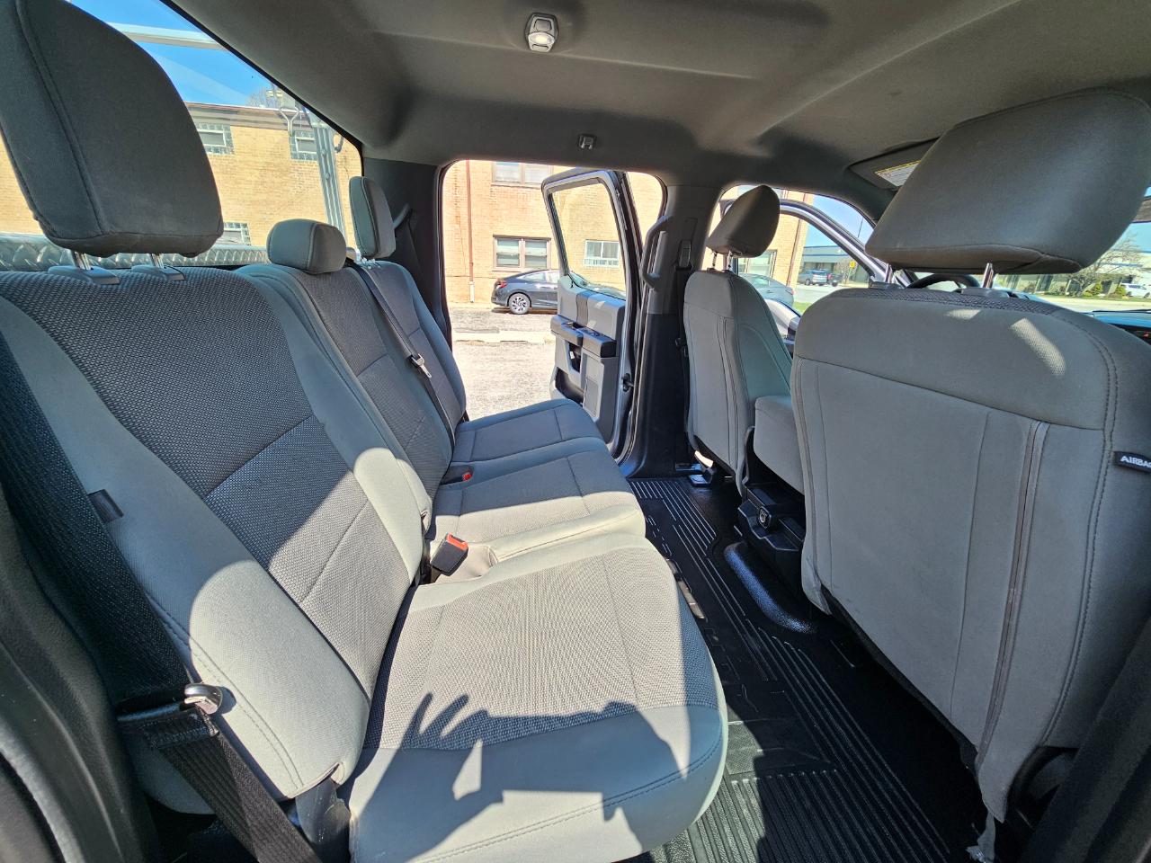 Ford Super Duty F-350 SRW Crew Cab 176" WB XL 4WD 2021