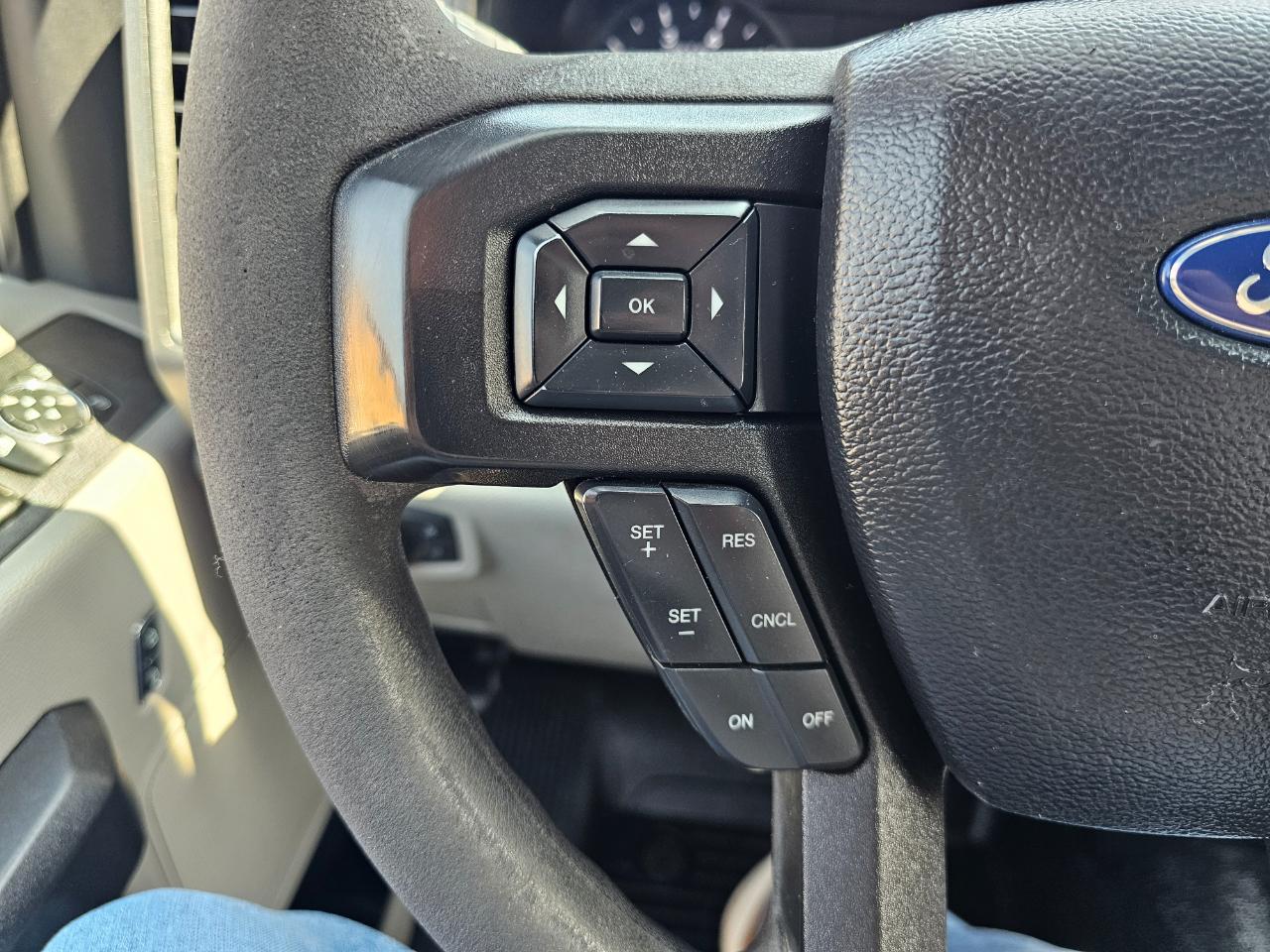 Ford Super Duty F-350 SRW Crew Cab 176" WB XL 4WD 2021