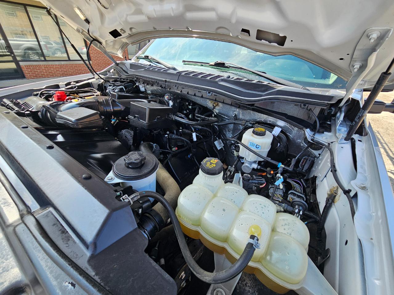 Ford Super Duty F-350 SRW Crew Cab 176" WB XL 4WD 2021