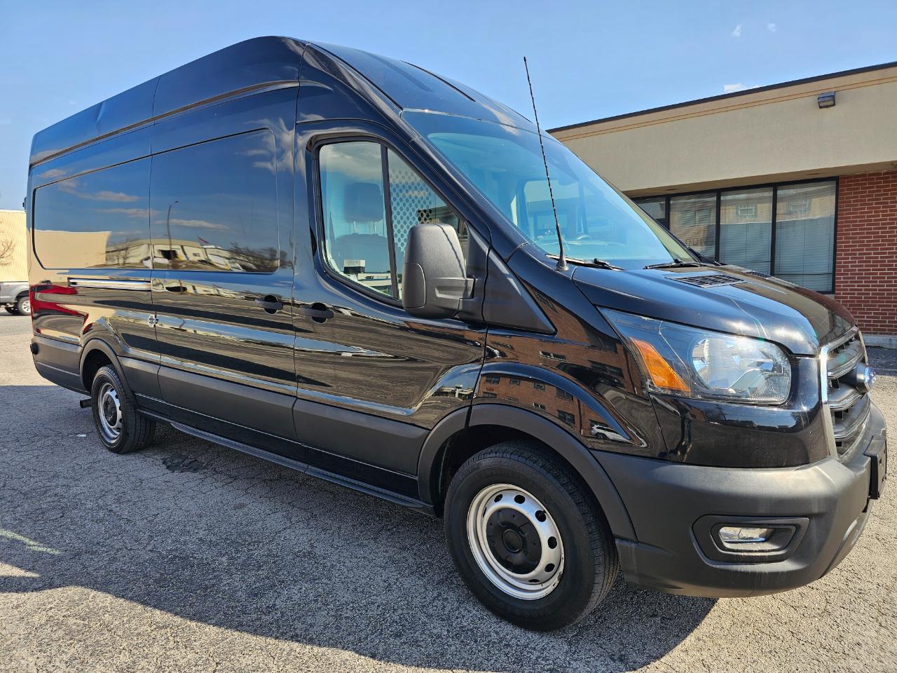 Ford Transit Cargo Van T-250 148" EL Hi Rf 9070 GVWR RWD 2020