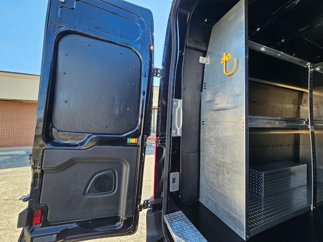 Ford Transit Cargo Van T-250 148" EL Hi Rf 9070 GVWR RWD 2020