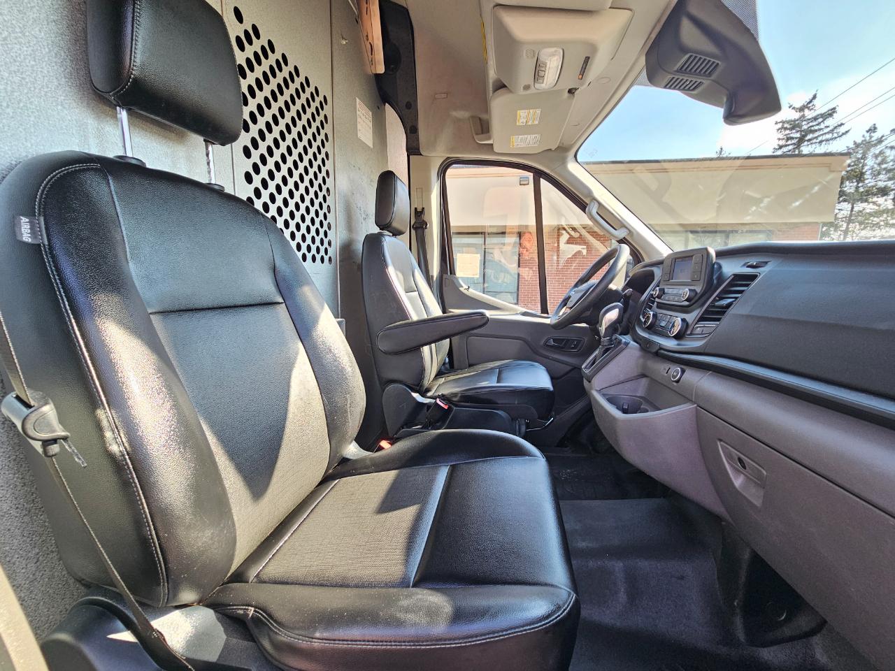 Ford Transit Cargo Van T-250 148" EL Hi Rf 9070 GVWR RWD 2020