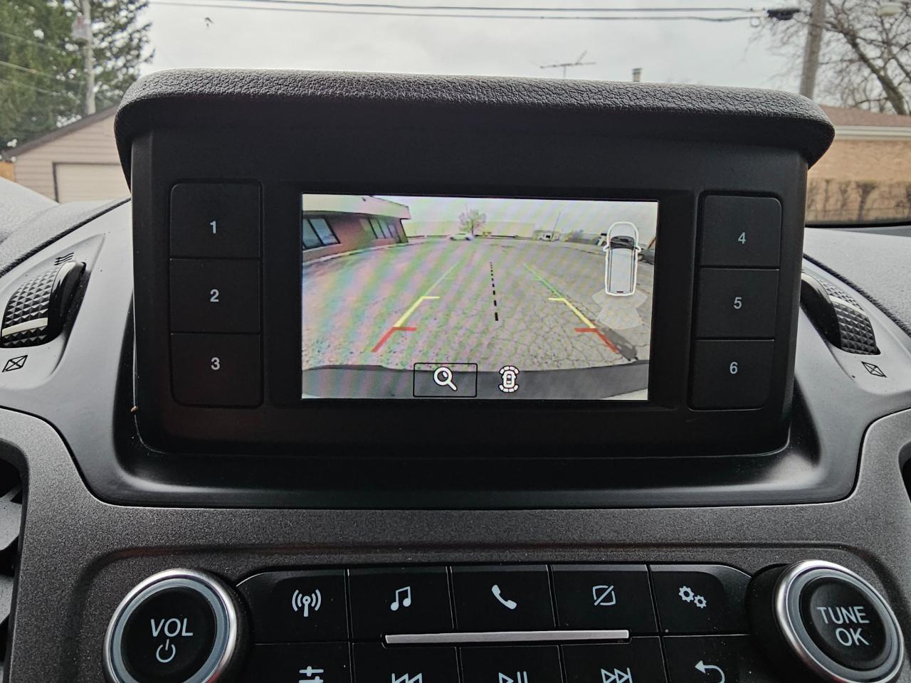 Ford Transit Connect Van XL LWB w/Rear Symmetrical Doors 2019