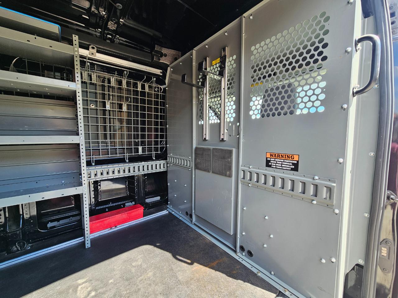 Ford Transit Van T-250 148" Med Rf 9000 GVWR Sliding RH Dr 2017