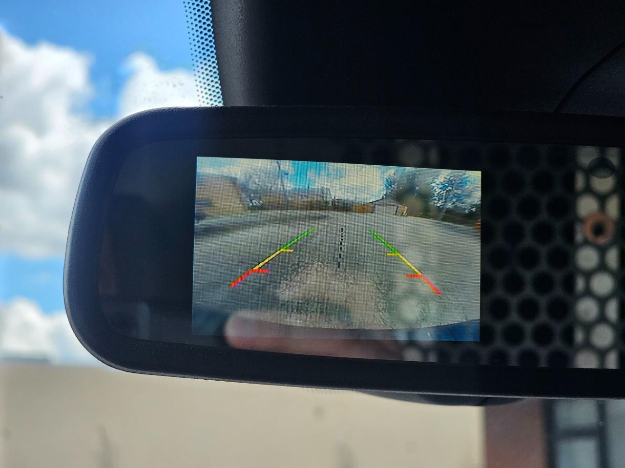 Ford Transit Van T-250 148" Med Rf 9000 GVWR Sliding RH Dr 2017