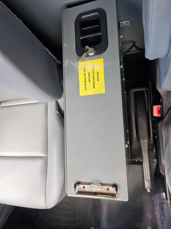 Ford Transit Van T-250 148" Med Rf 9000 GVWR Sliding RH Dr 2017