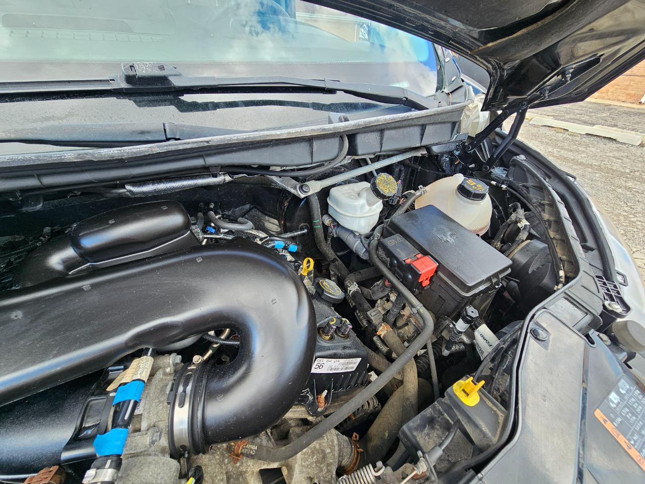 Ford Transit Van T-250 148" Med Rf 9000 GVWR Sliding RH Dr 2017