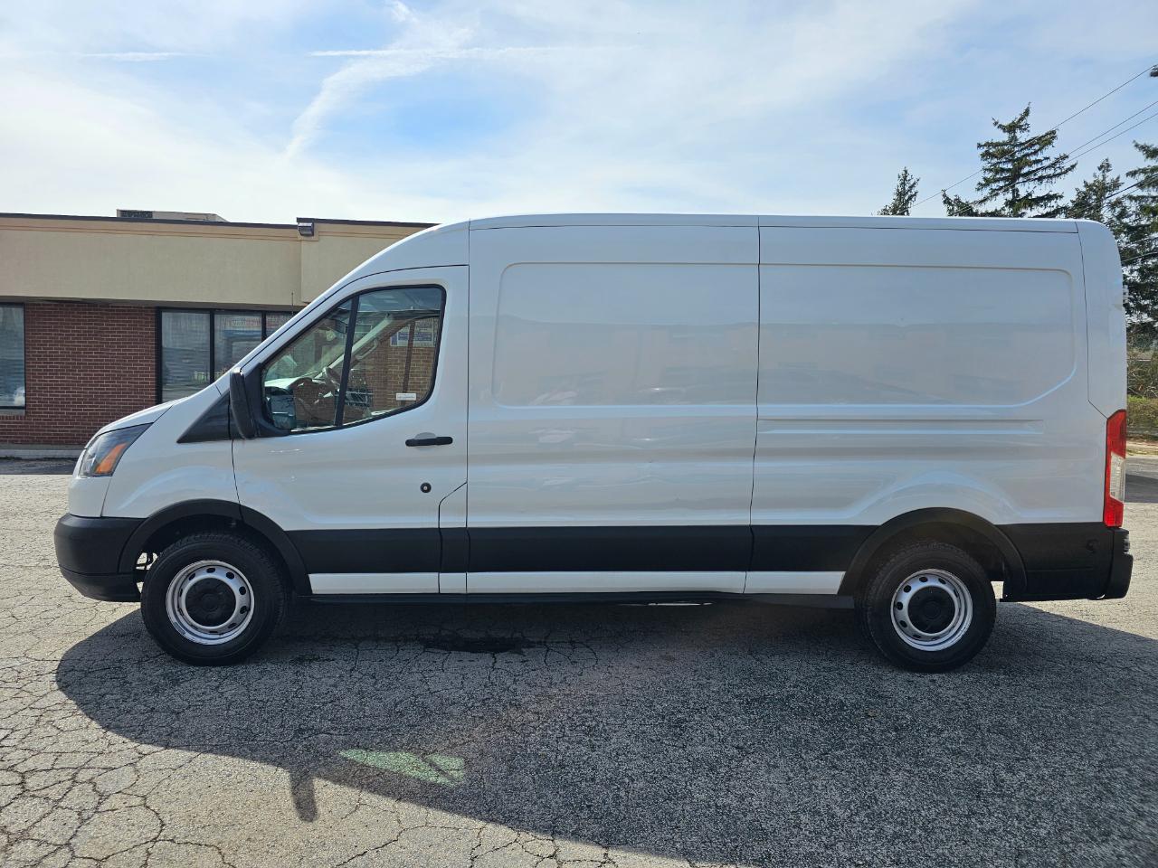 Ford Transit Van T-350 148" Med Rf 9500 GVWR Sliding RH Dr 2019