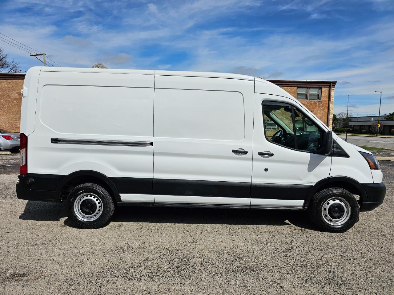 Ford Transit Van T-350 148" Med Rf 9500 GVWR Sliding RH Dr 2019