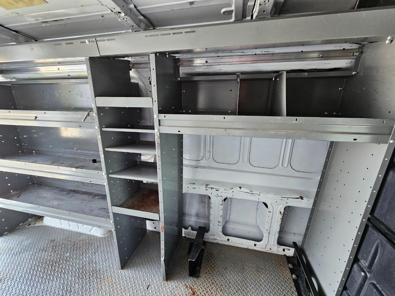 Ford Transit Van T-350 148" Med Rf 9500 GVWR Sliding RH Dr 2019