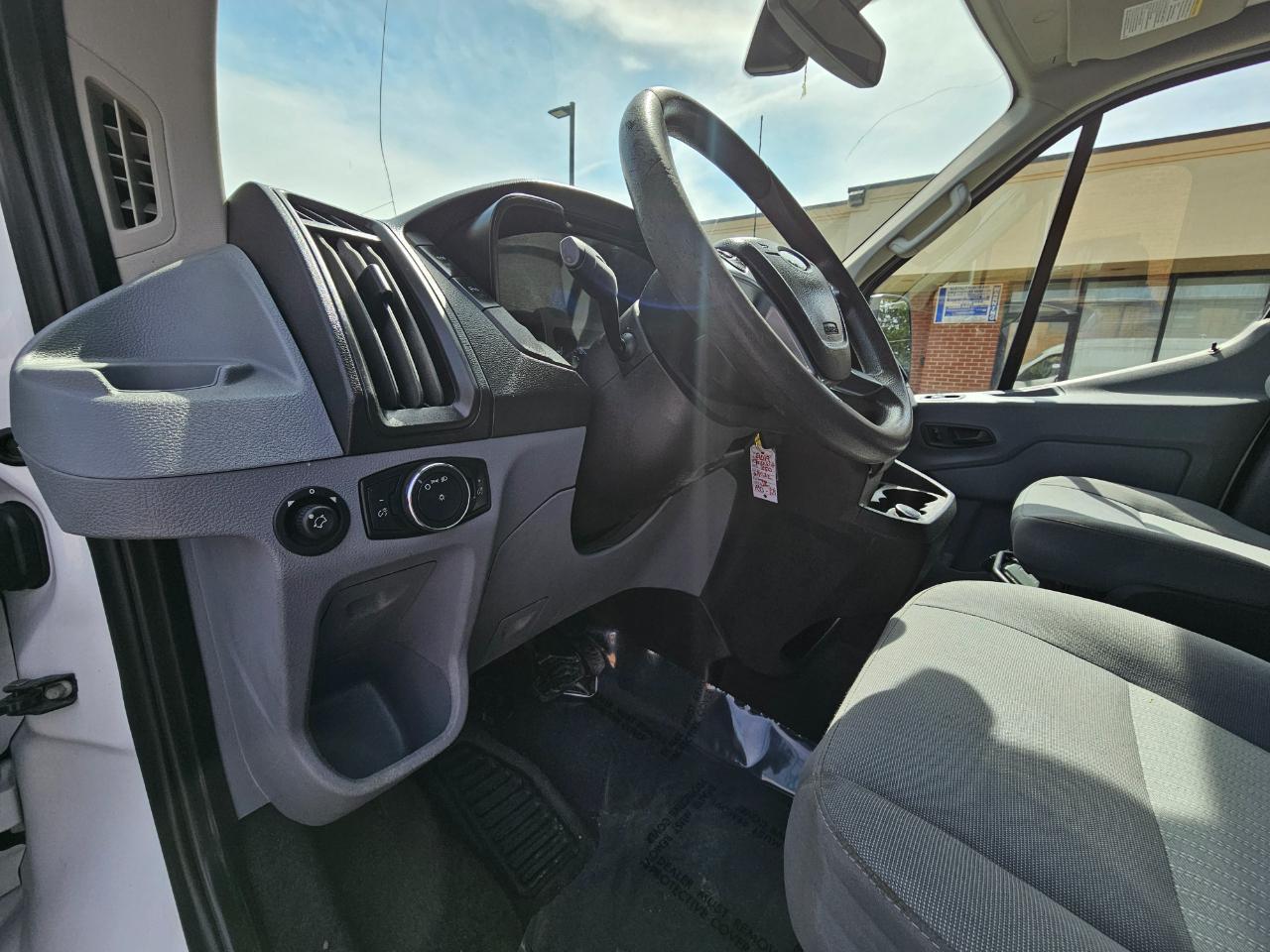 Ford Transit Van T-350 148" Med Rf 9500 GVWR Sliding RH Dr 2019