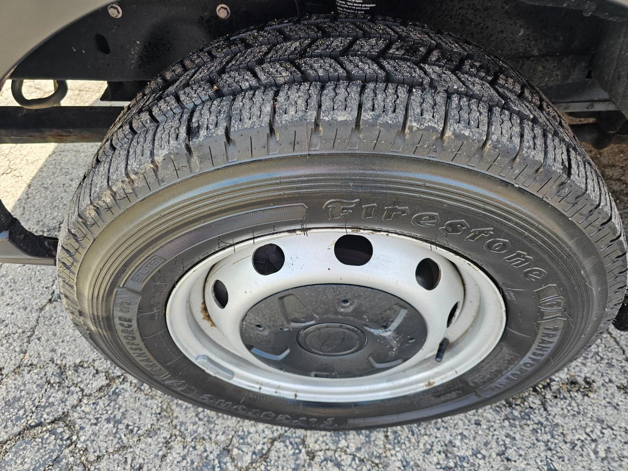 Ford Transit Van T-350 148" Med Rf 9500 GVWR Sliding RH Dr 2019