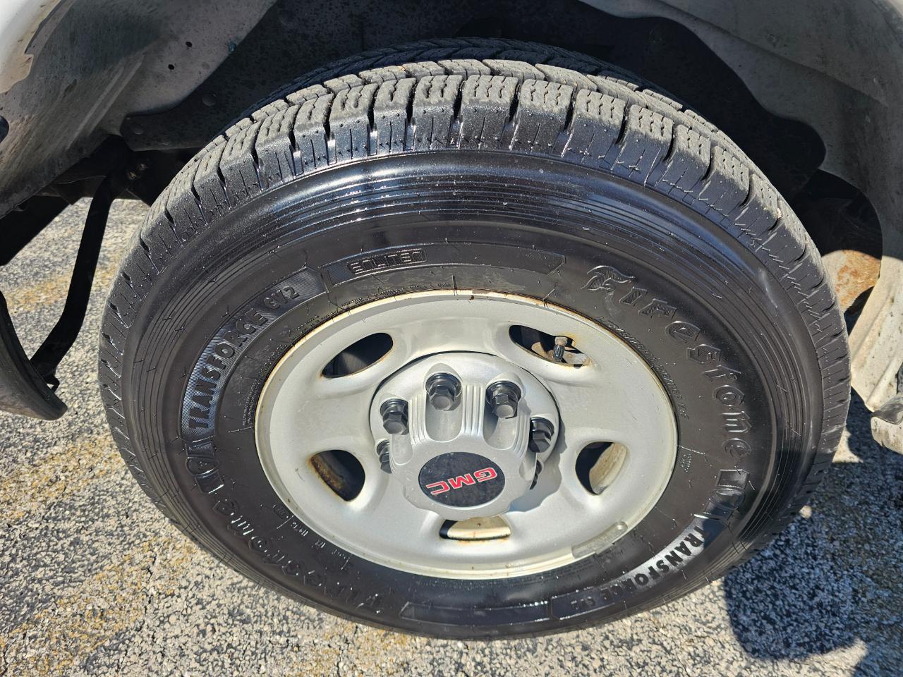 GMC Savana Cargo Van RWD 2500 155" 2016