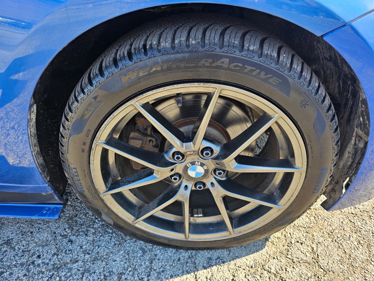 BMW 3 Series 4dr Sdn 328i xDrive AWD SULEV 2013