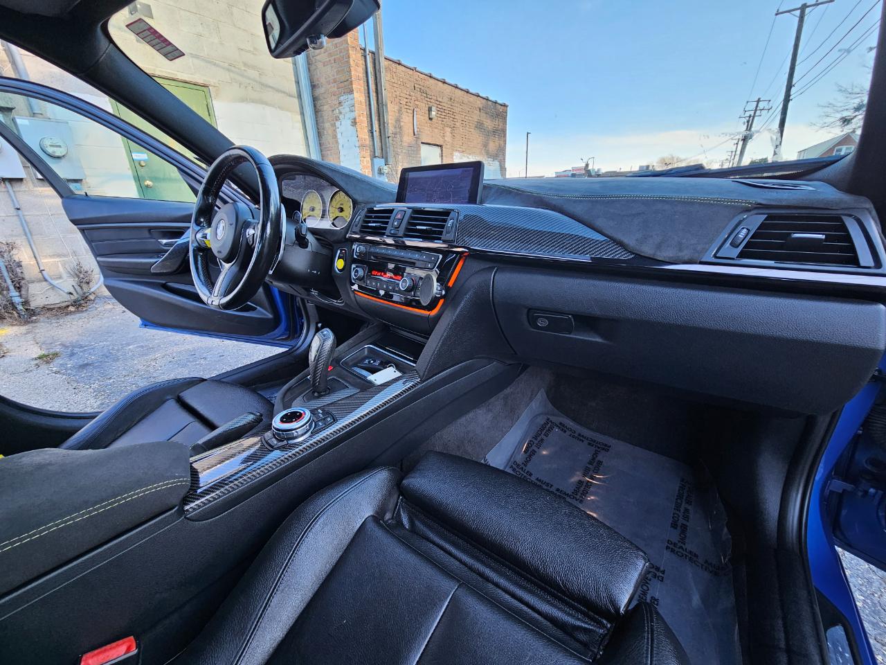 BMW 3 Series 4dr Sdn 328i xDrive AWD SULEV 2013