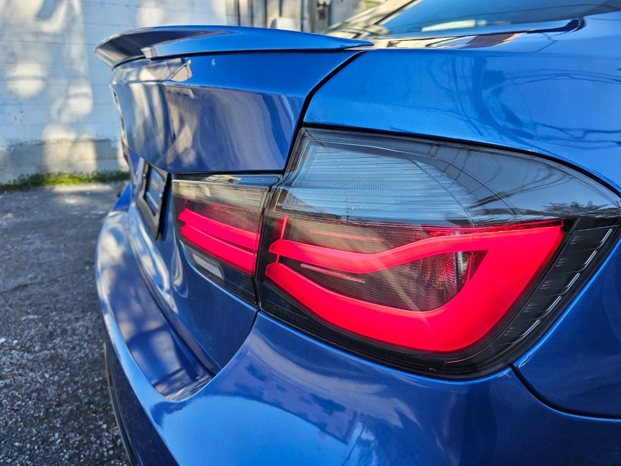 BMW 3 Series 4dr Sdn 328i xDrive AWD SULEV 2013