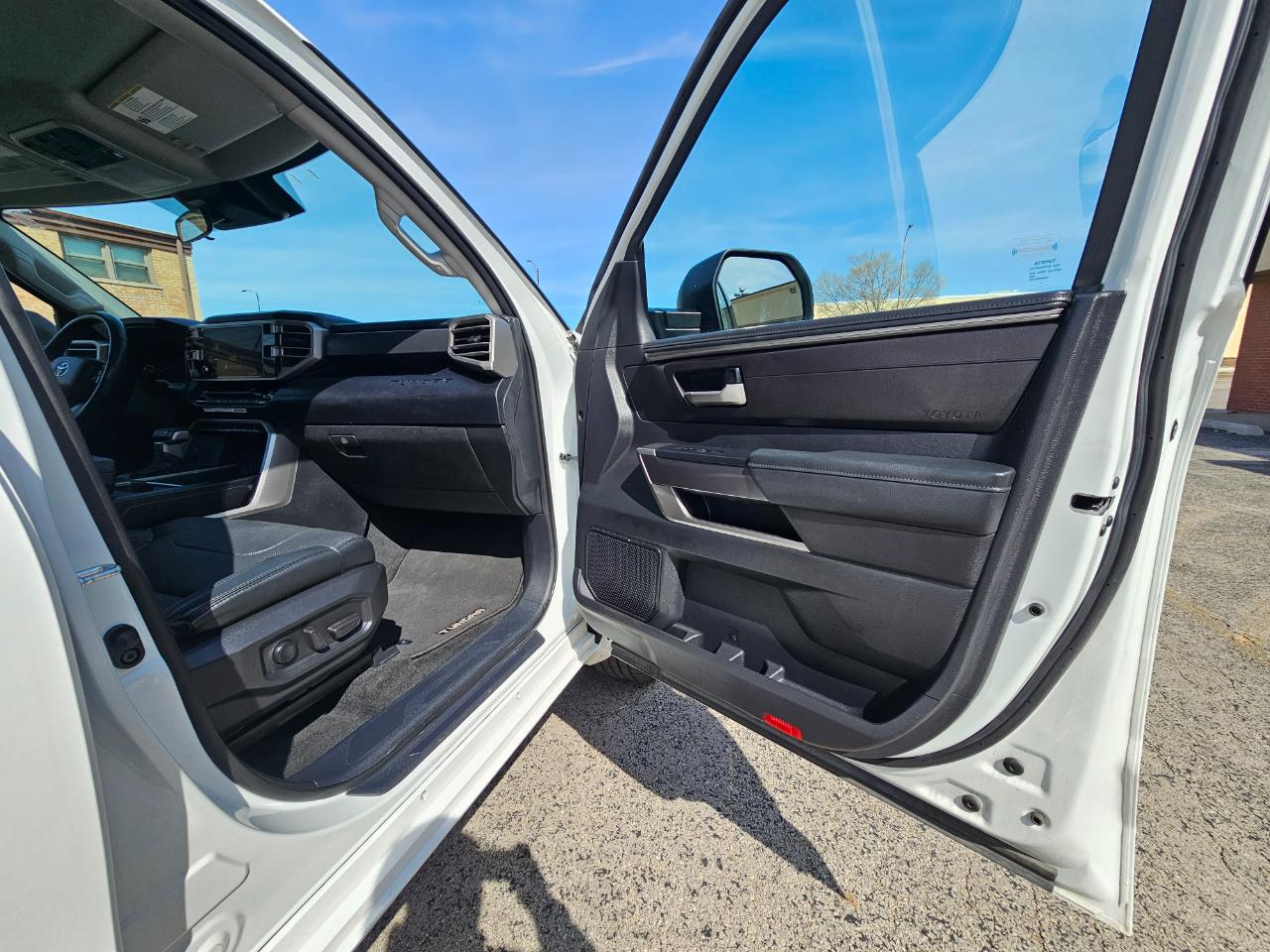 Toyota Tundra 4WD SR5 Double Cab 6.5' Bed (Natl) 2022