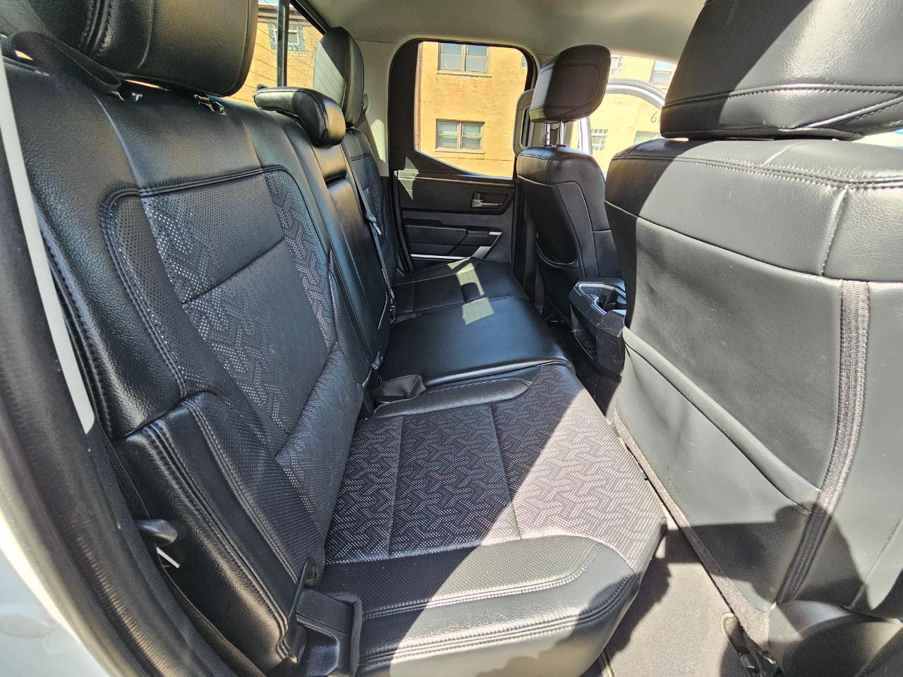 Toyota Tundra 4WD SR5 Double Cab 6.5' Bed (Natl) 2022