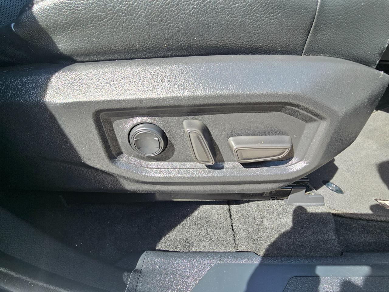 Toyota Tundra 4WD SR5 Double Cab 6.5' Bed (Natl) 2022