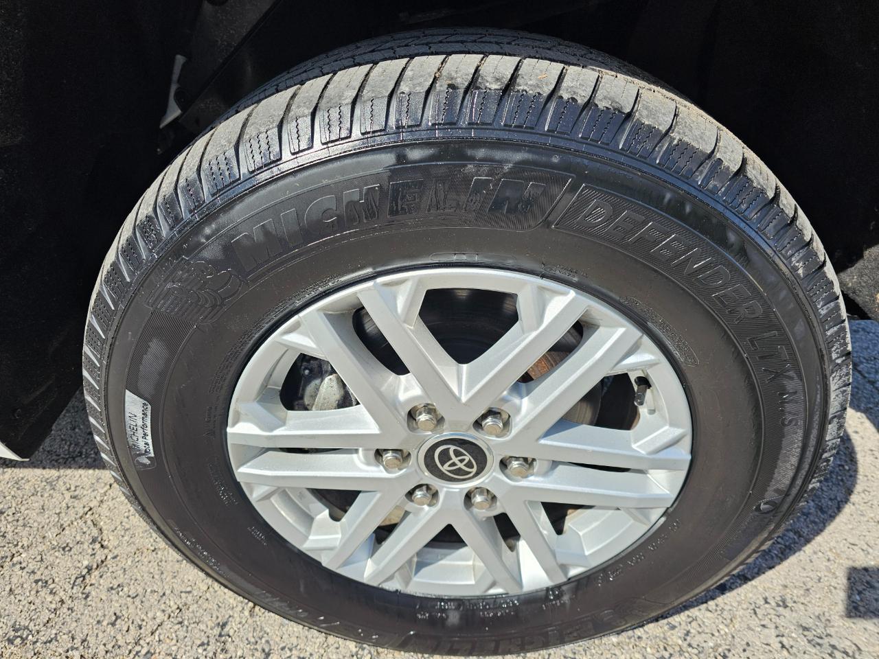 Toyota Tundra 4WD SR5 Double Cab 6.5' Bed (Natl) 2022