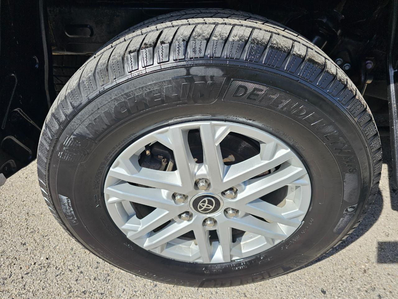 Toyota Tundra 4WD SR5 Double Cab 6.5' Bed (Natl) 2022