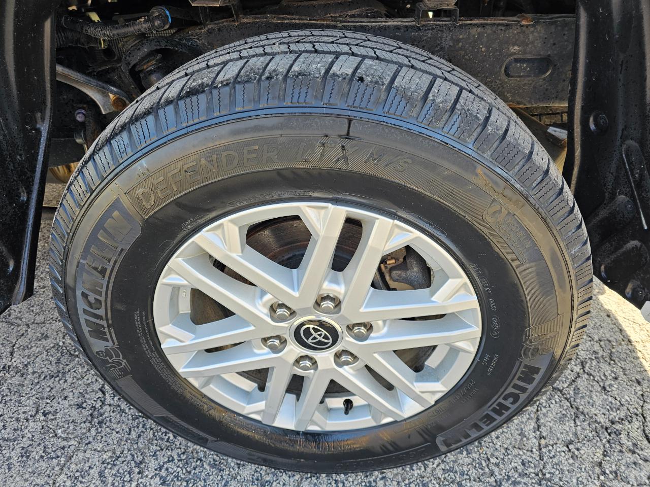 Toyota Tundra 4WD SR5 Double Cab 6.5' Bed (Natl) 2022