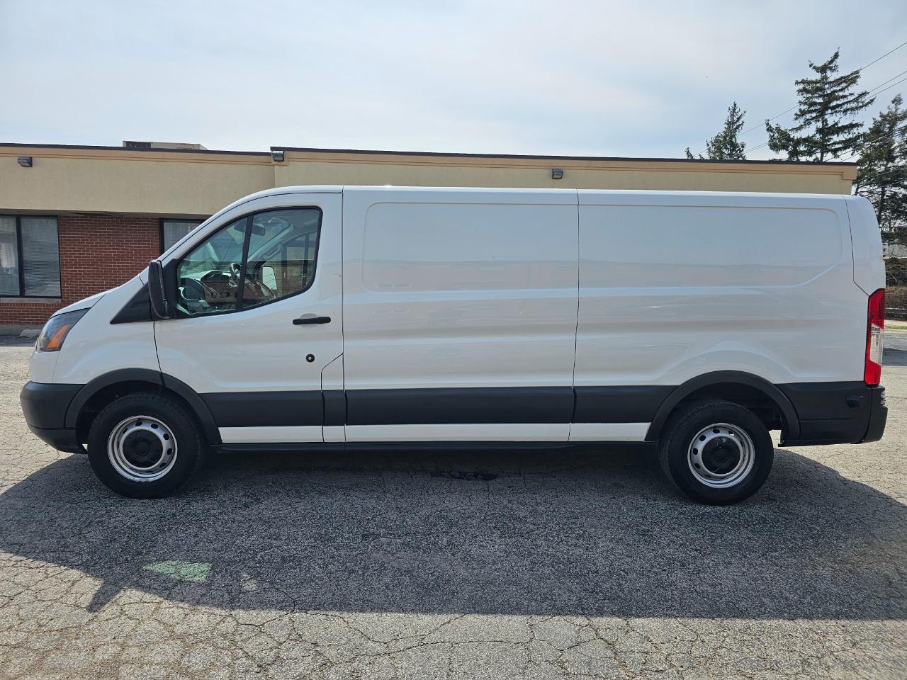 Ford Transit Van T-350 148" Low Rf 9500 GVWR Sliding RH Dr 2018