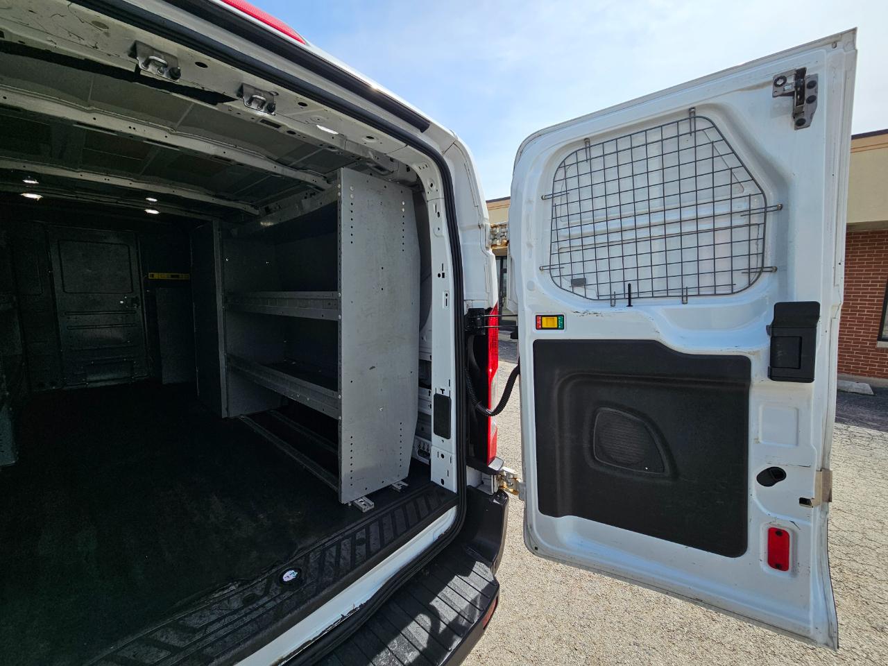 Ford Transit Van T-350 148" Low Rf 9500 GVWR Sliding RH Dr 2018