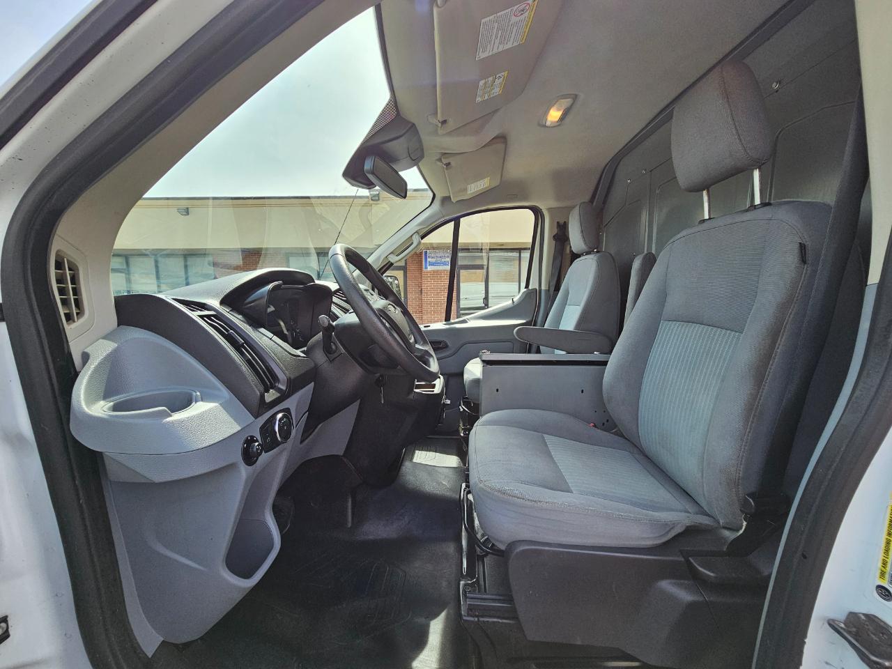 Ford Transit Van T-350 148" Low Rf 9500 GVWR Sliding RH Dr 2018