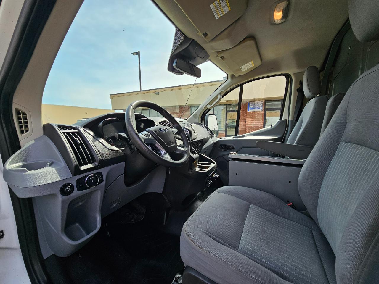 Ford Transit Van T-350 148" Low Rf 9500 GVWR Sliding RH Dr 2018