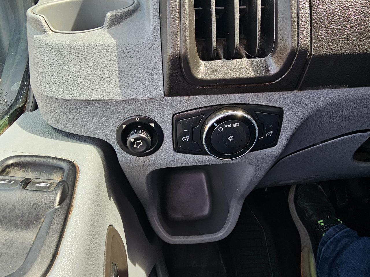 Ford Transit Van T-350 148" Low Rf 9500 GVWR Sliding RH Dr 2018