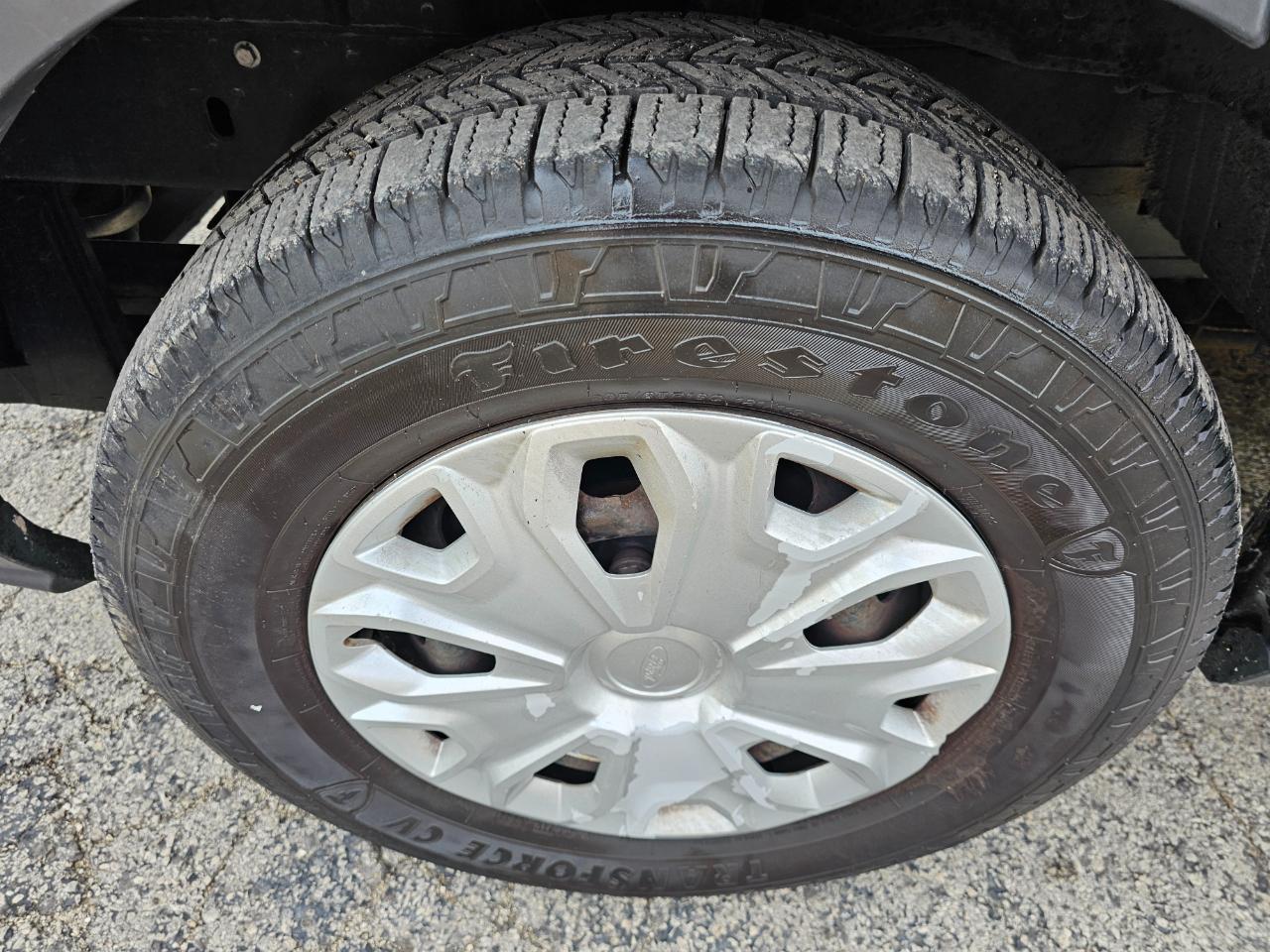 Ford Transit Van T-150 130" Low Rf 8600 GVWR Sliding RH Dr 2018