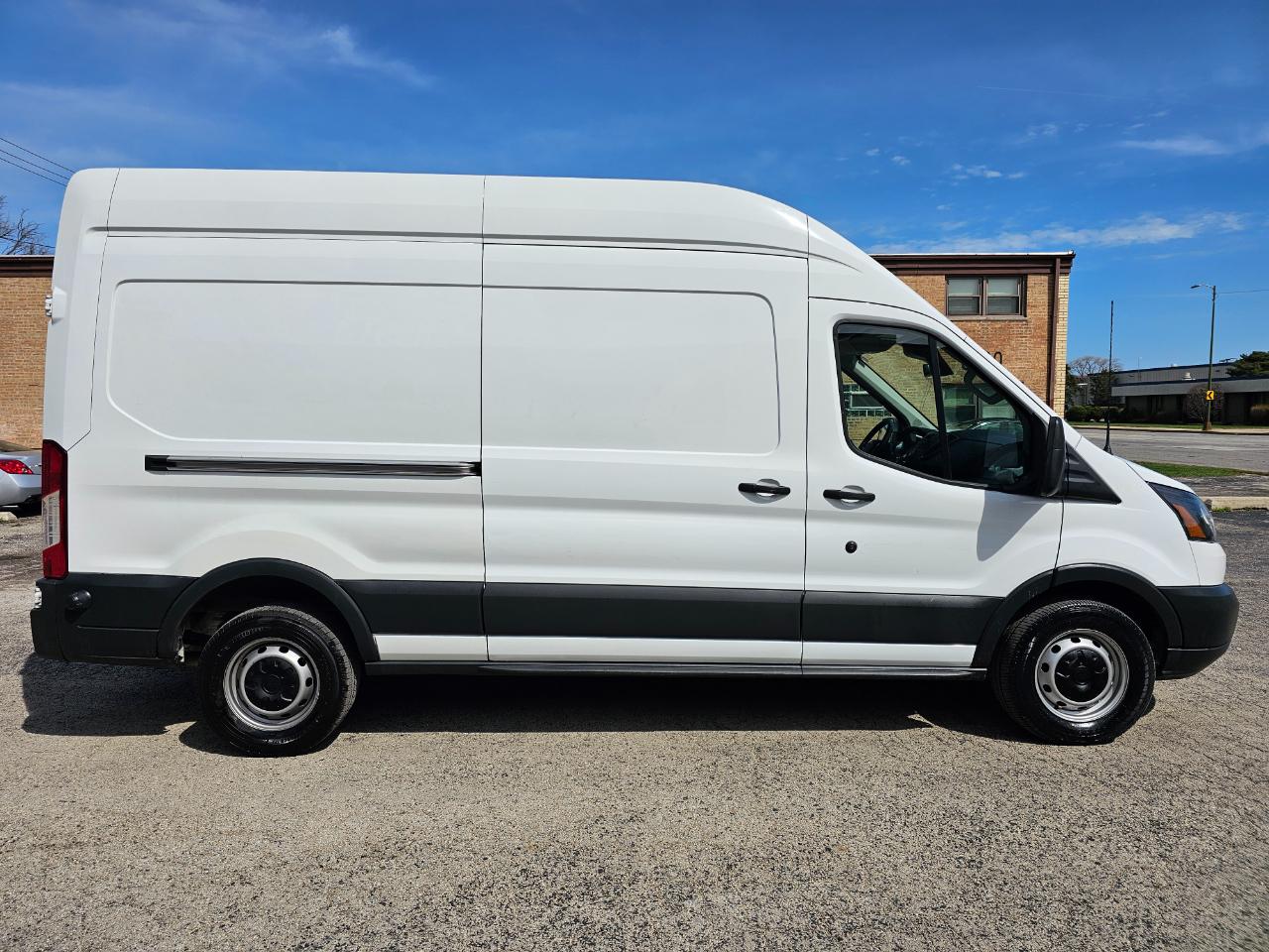 Ford Transit Van T-250 148" Hi Rf 9000 GVWR Sliding RH Dr 2018