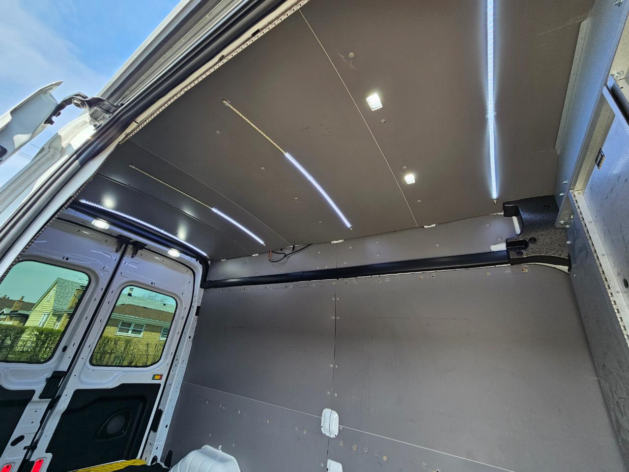 Ford Transit Van T-250 148" Hi Rf 9000 GVWR Sliding RH Dr 2018