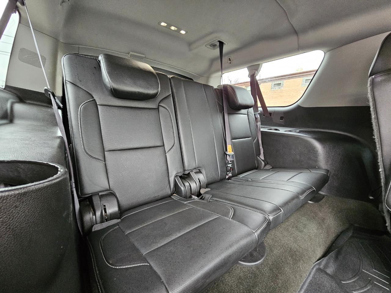 Chevrolet Suburban 4WD 4dr 1500 Premier 2017