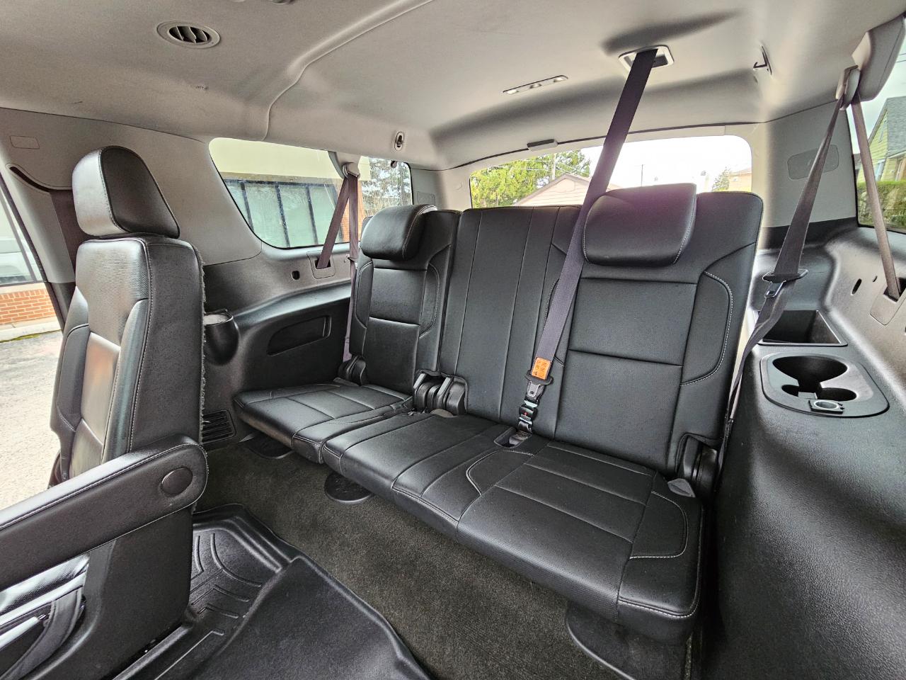 Chevrolet Suburban 4WD 4dr 1500 Premier 2017