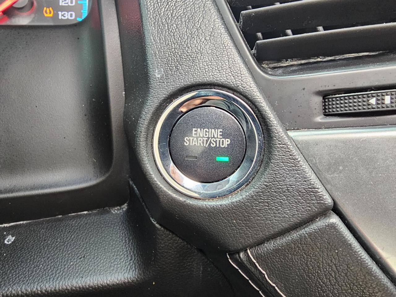 Chevrolet Suburban 4WD 4dr 1500 Premier 2017