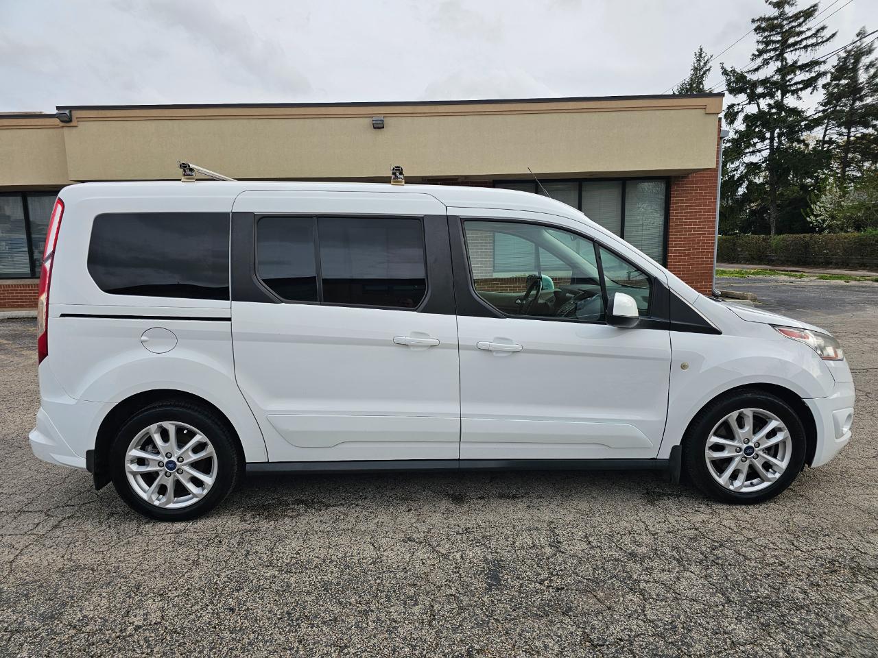 Ford Transit Connect Wagon 4dr Wgn LWB Titanium w/Rear Liftgate 2015