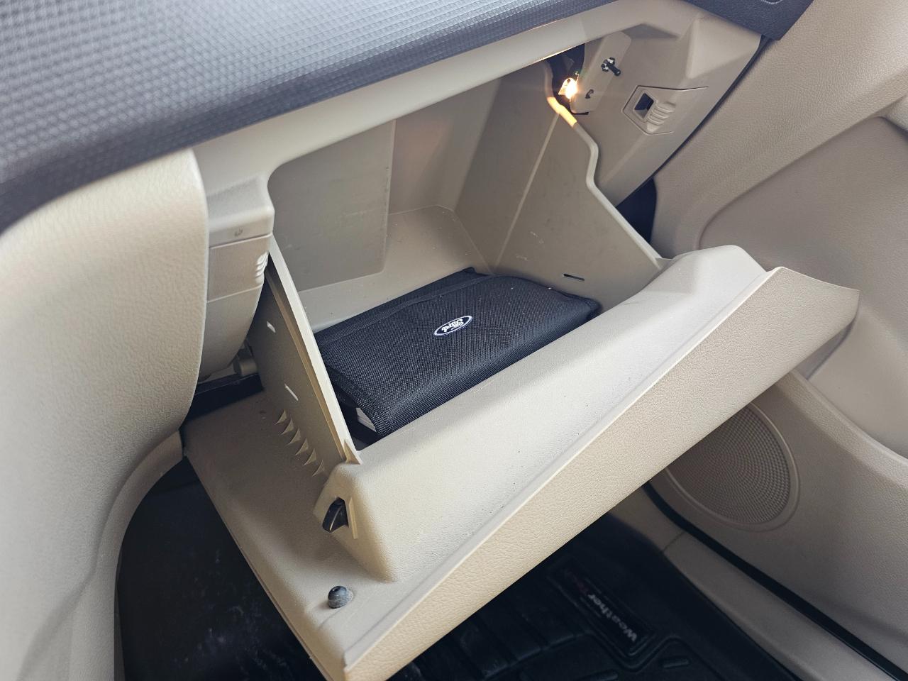 Ford Transit Connect Wagon 4dr Wgn LWB Titanium w/Rear Liftgate 2015