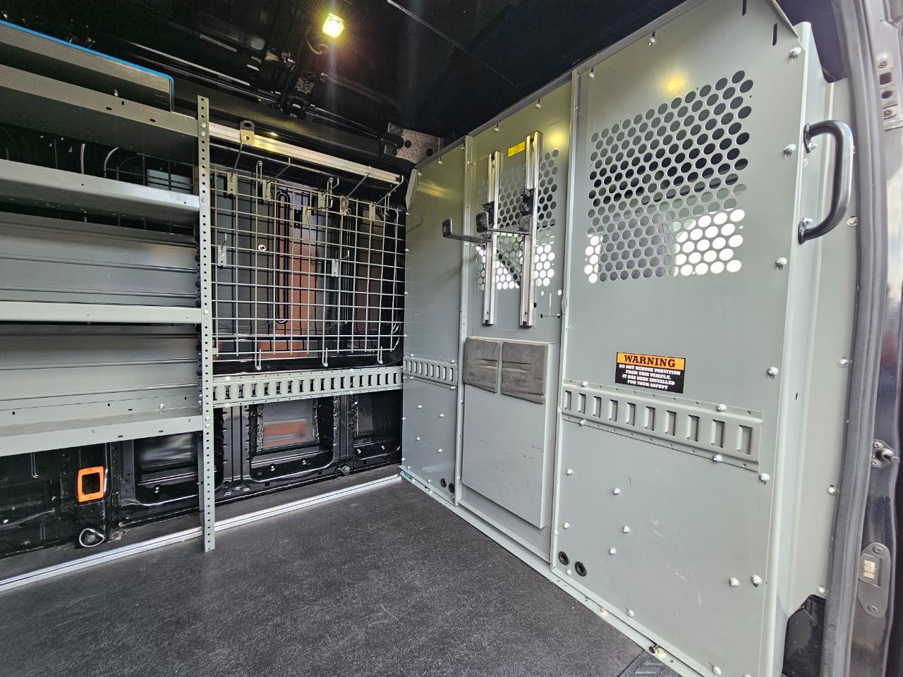 Ford Transit Van T-250 148" Med Rf 9000 GVWR Sliding RH Dr 2017