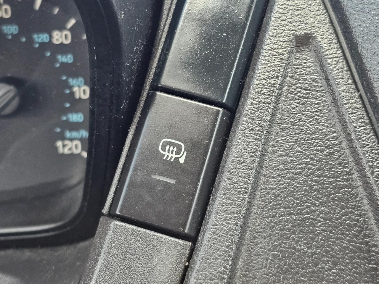 Ford Transit Van T-250 148" Med Rf 9000 GVWR Sliding RH Dr 2017