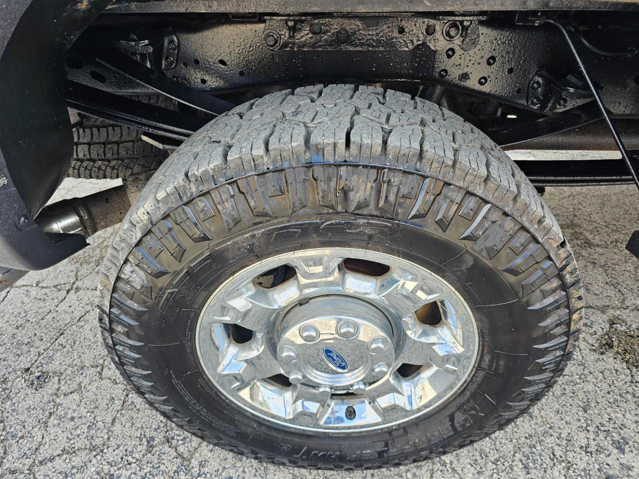 Ford Super Duty F-350 SRW 4WD Crew Cab 156" Lariat 2014