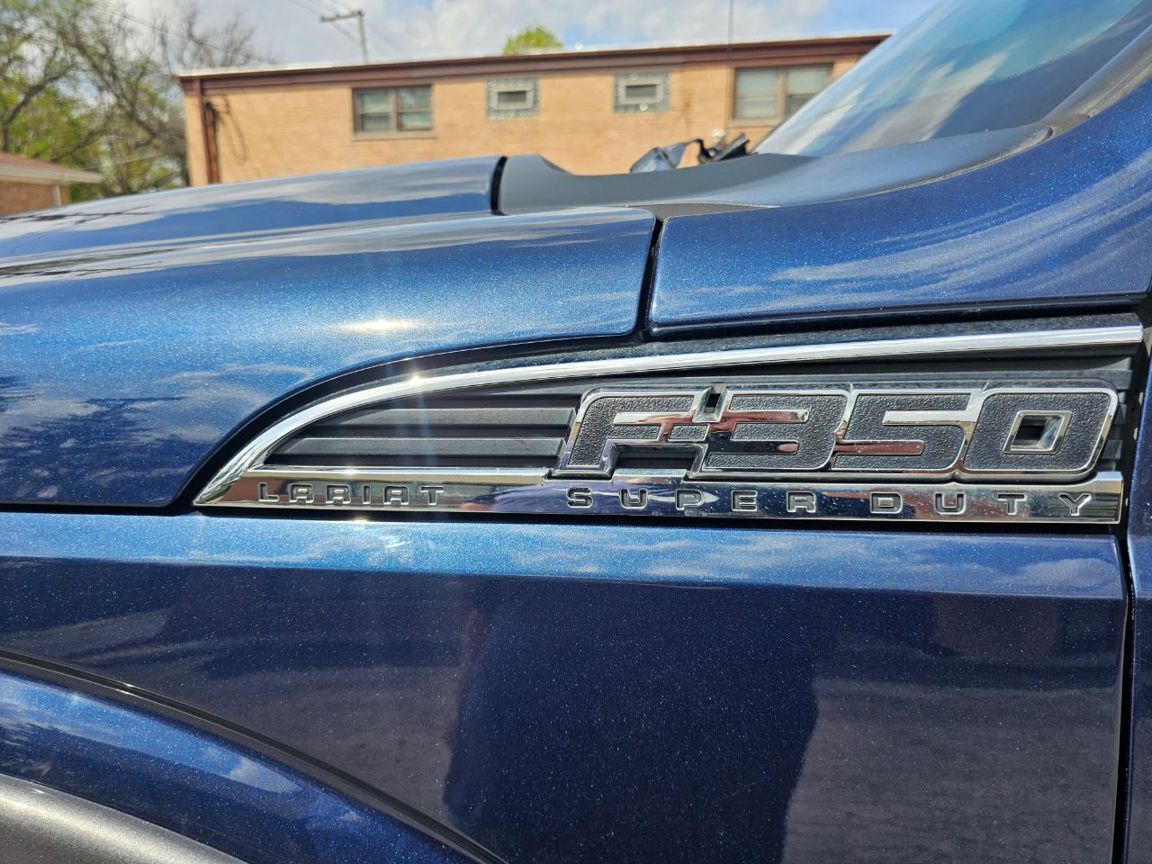 Ford Super Duty F-350 SRW 4WD Crew Cab 156" Lariat 2014