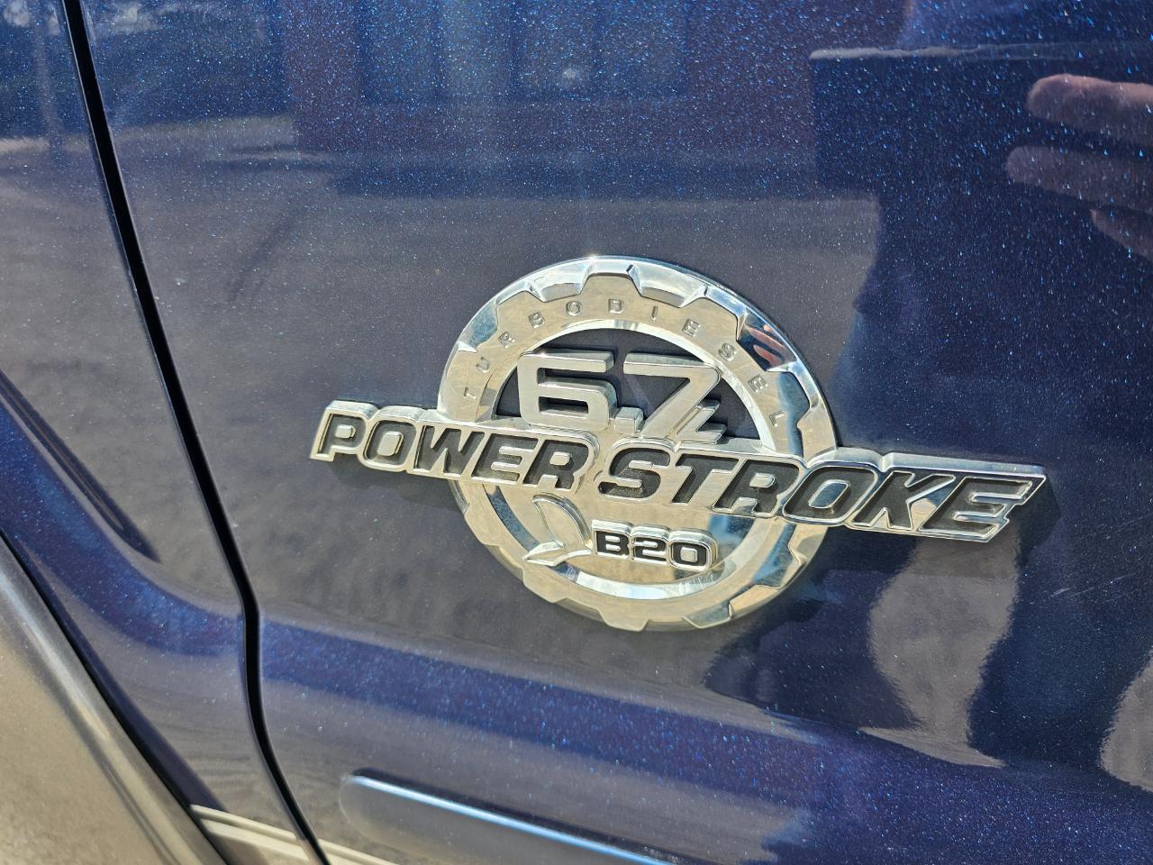 Ford Super Duty F-350 SRW 4WD Crew Cab 156" Lariat 2014